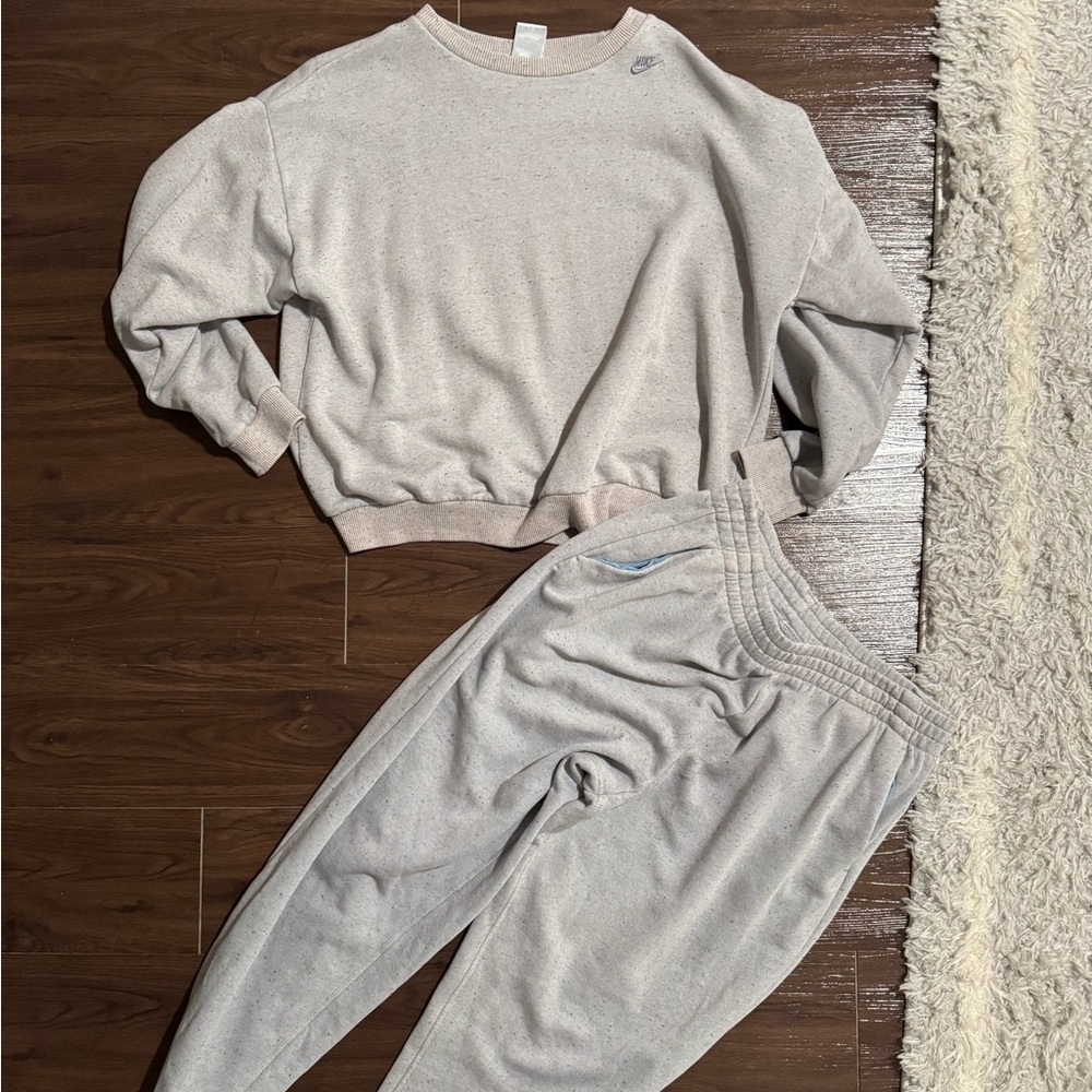 Nike Speckled Jogger Set